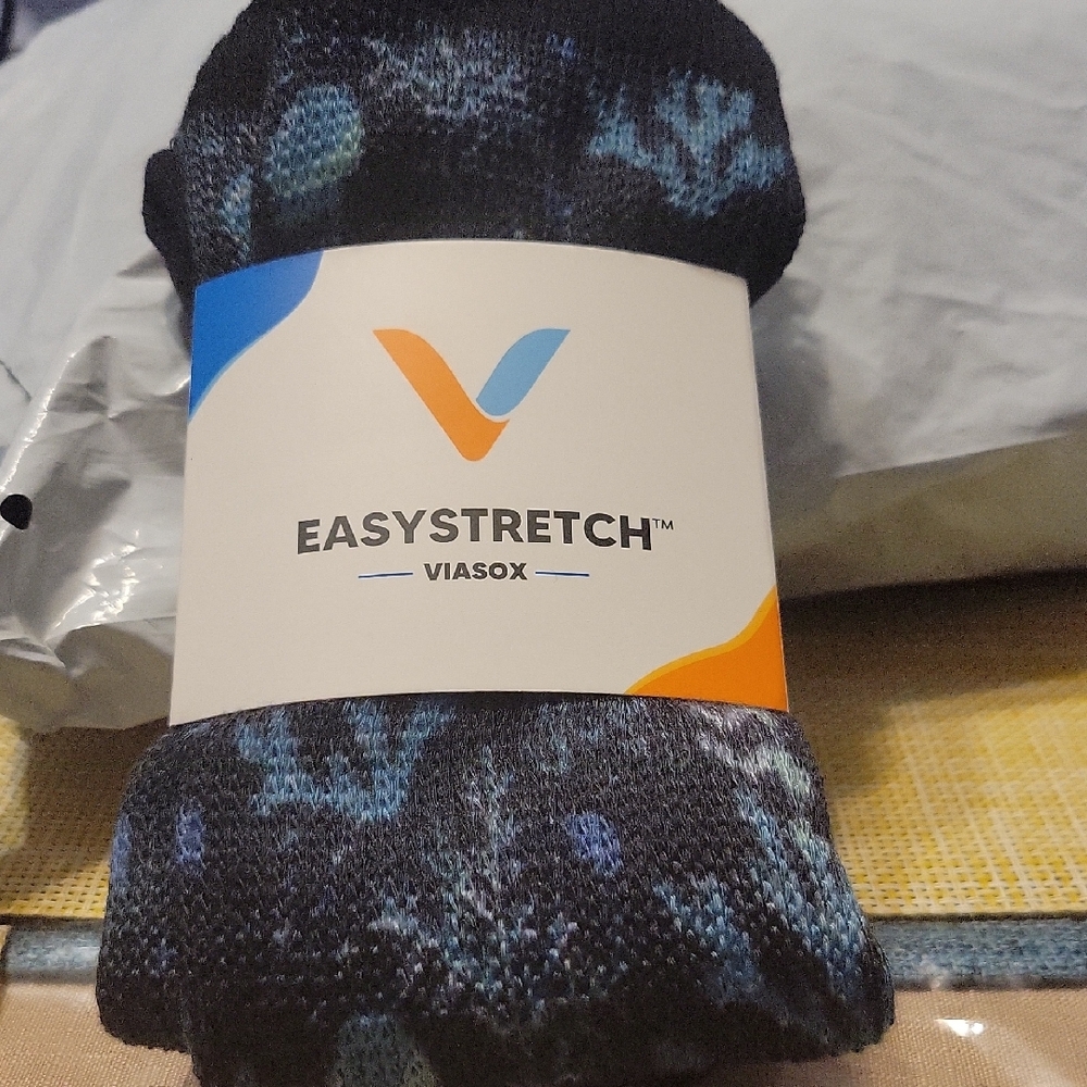 Viasox Easystretch Socks, Knee High - Black and Blue